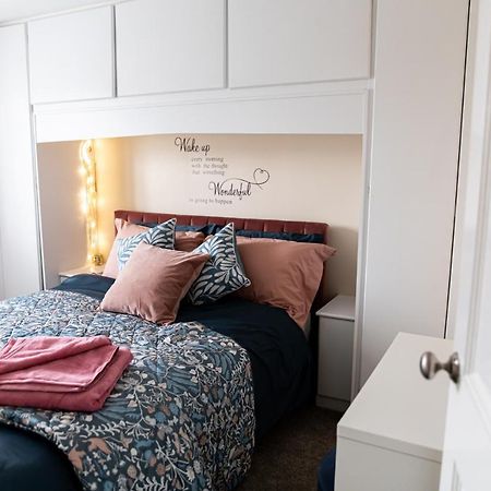 Inviting 3-Bed House In Manchester Luaran gambar